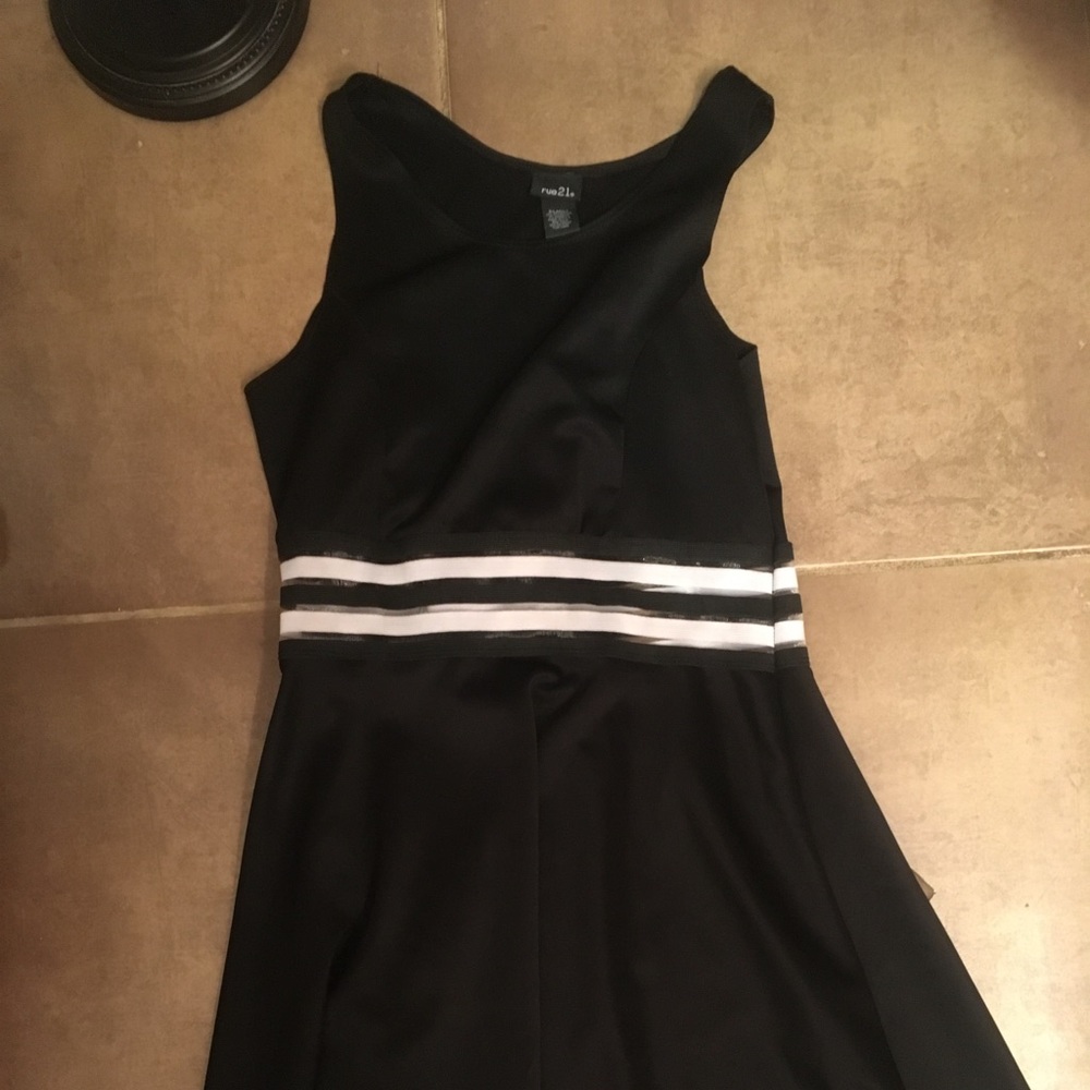 Black thick strap dress with waistline design!